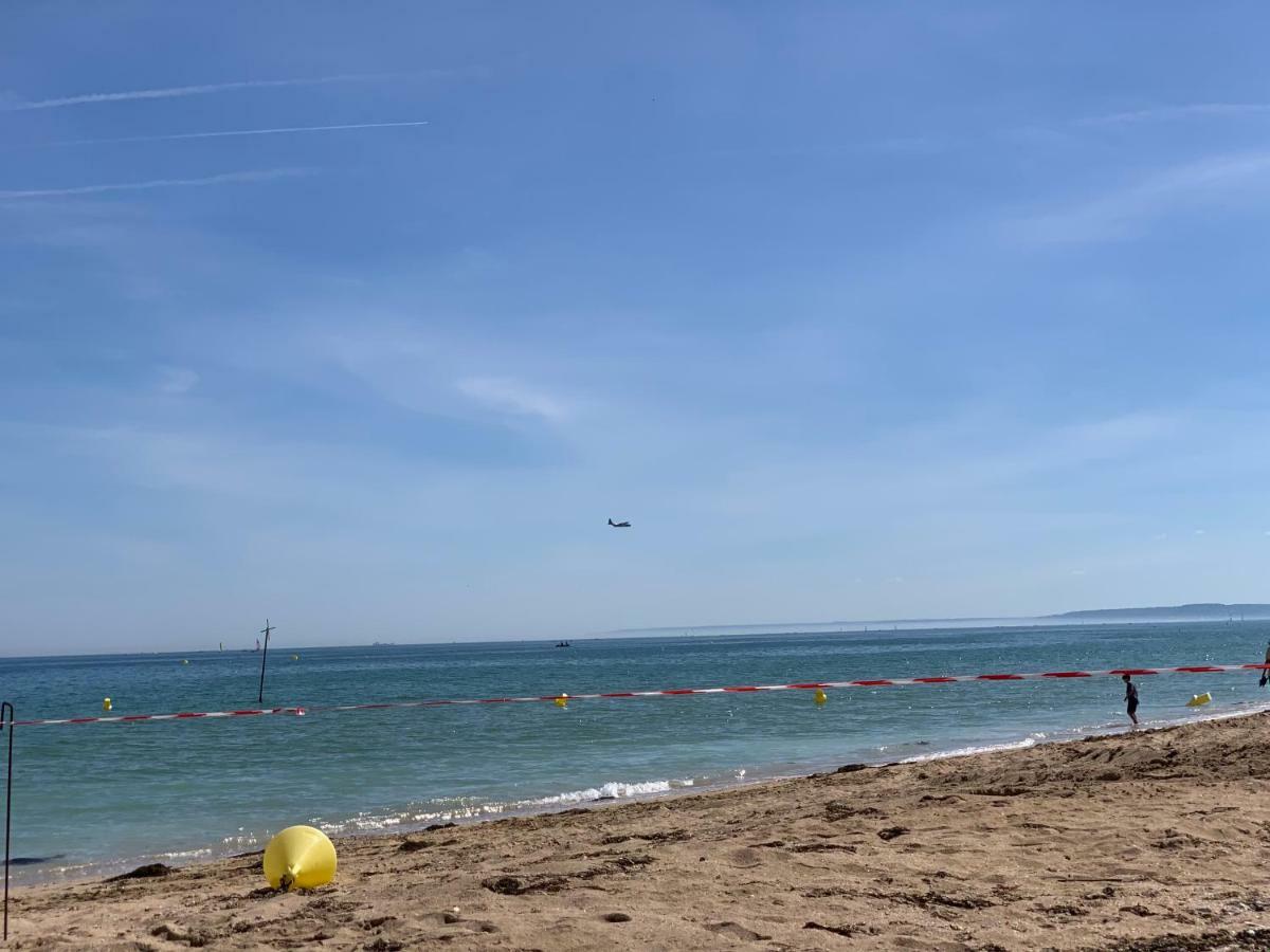 Villa Magulie, Le Calme En Bord De Plage Ver-sur-Mer Exterior photo